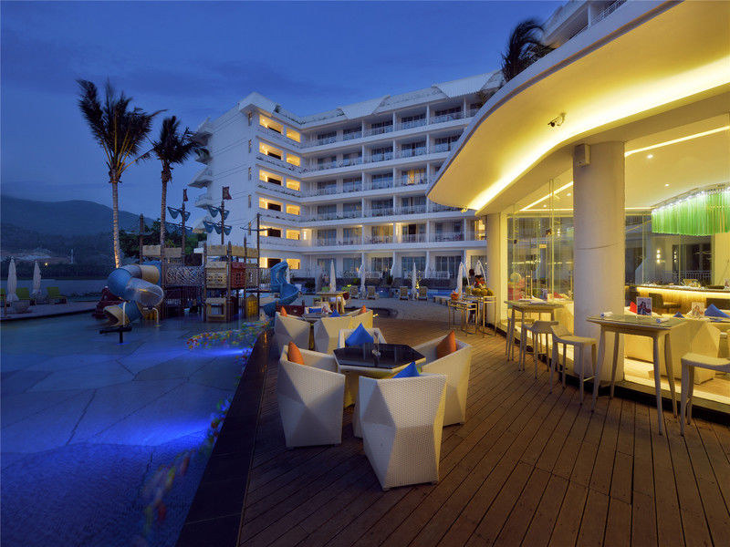 Palace Resort Yalong Bay Sanya Luoyushangcun Bagian luar foto